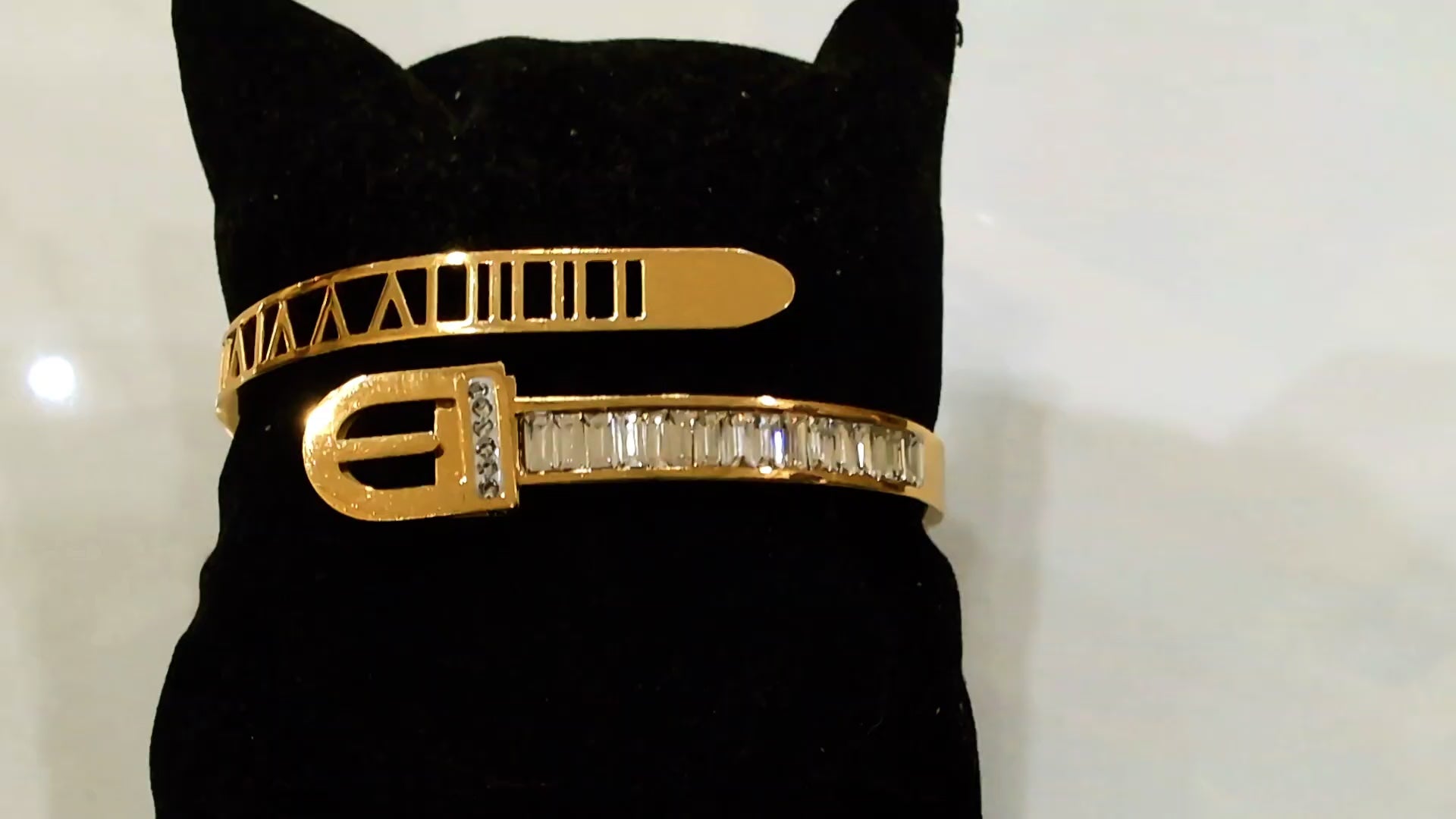 Lumière Sculpté Bangle