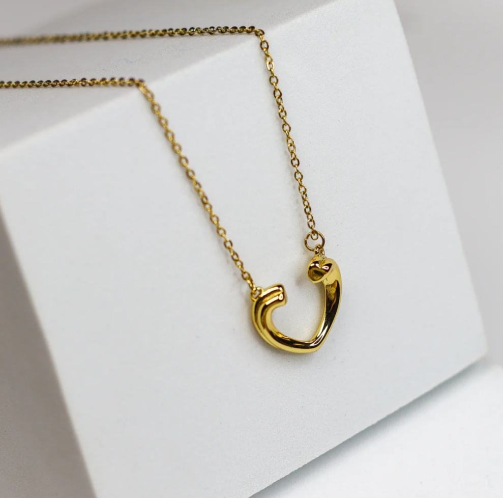 L’Amour Signature Necklace